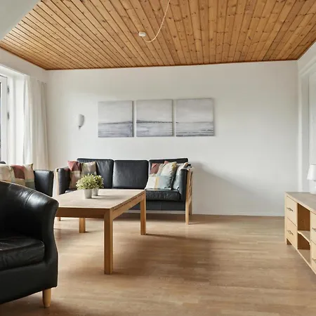 Beautiful Home In Orum Djurs With Kitchen Holiday home Nimtofte